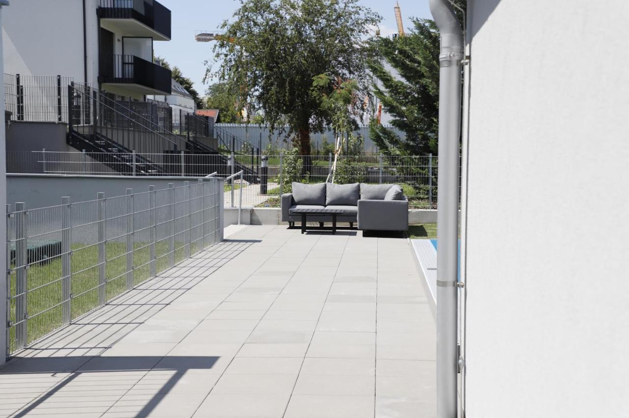 Balcony/Pool/Free Parking Garage Studio Wien Eksteriør billede