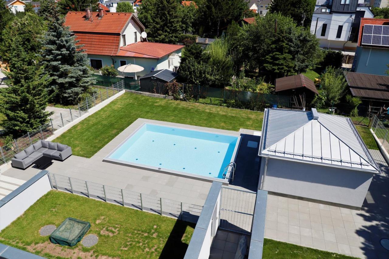 Balcony/Pool/Free Parking Garage Studio Wien Eksteriør billede